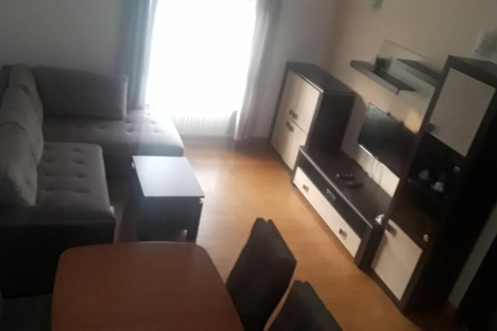 Apartman Franko - Uz Parking Pula Exterior photo